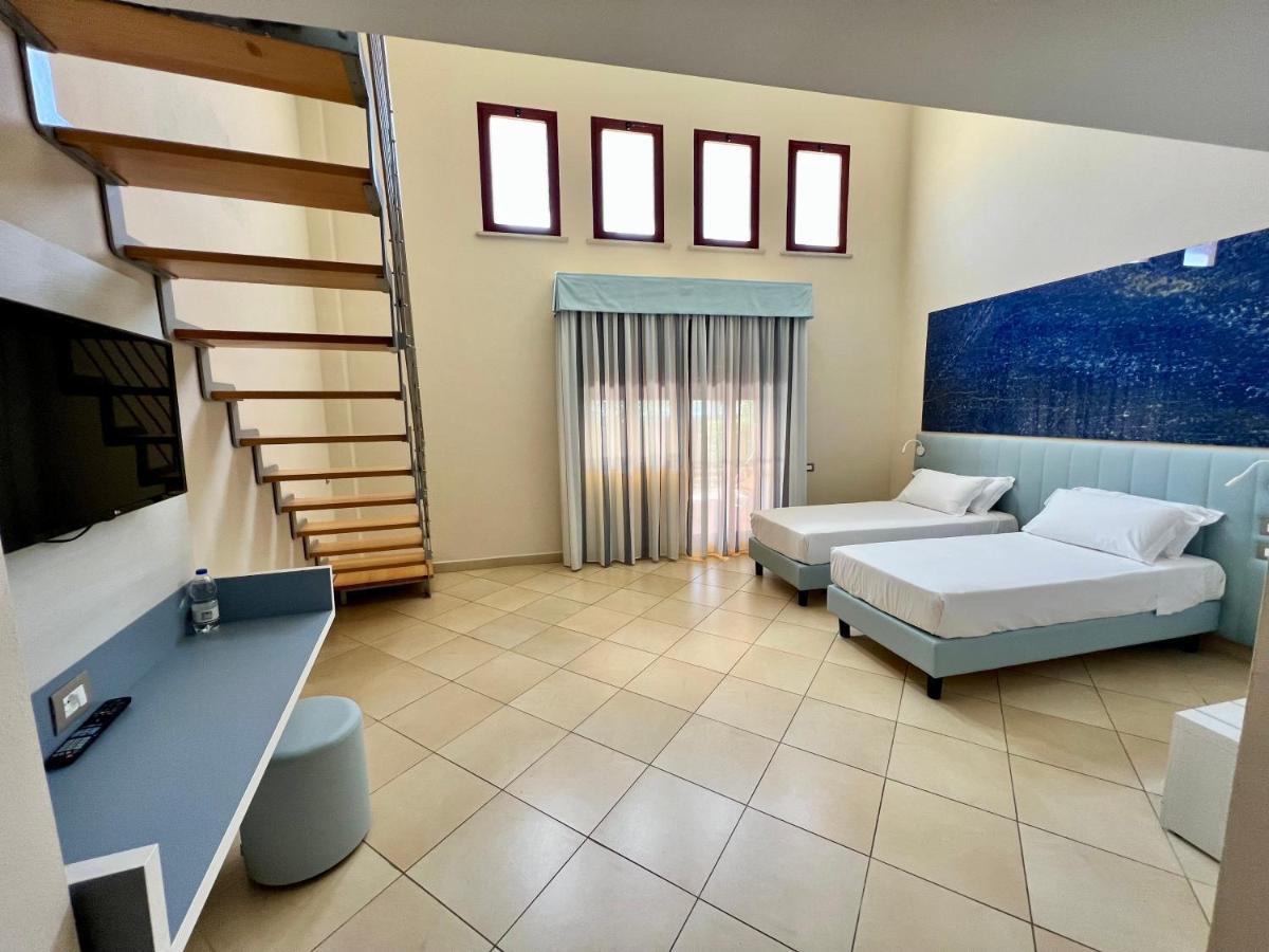 קלאמברונה Toscana Sport Resort מראה חיצוני תמונה