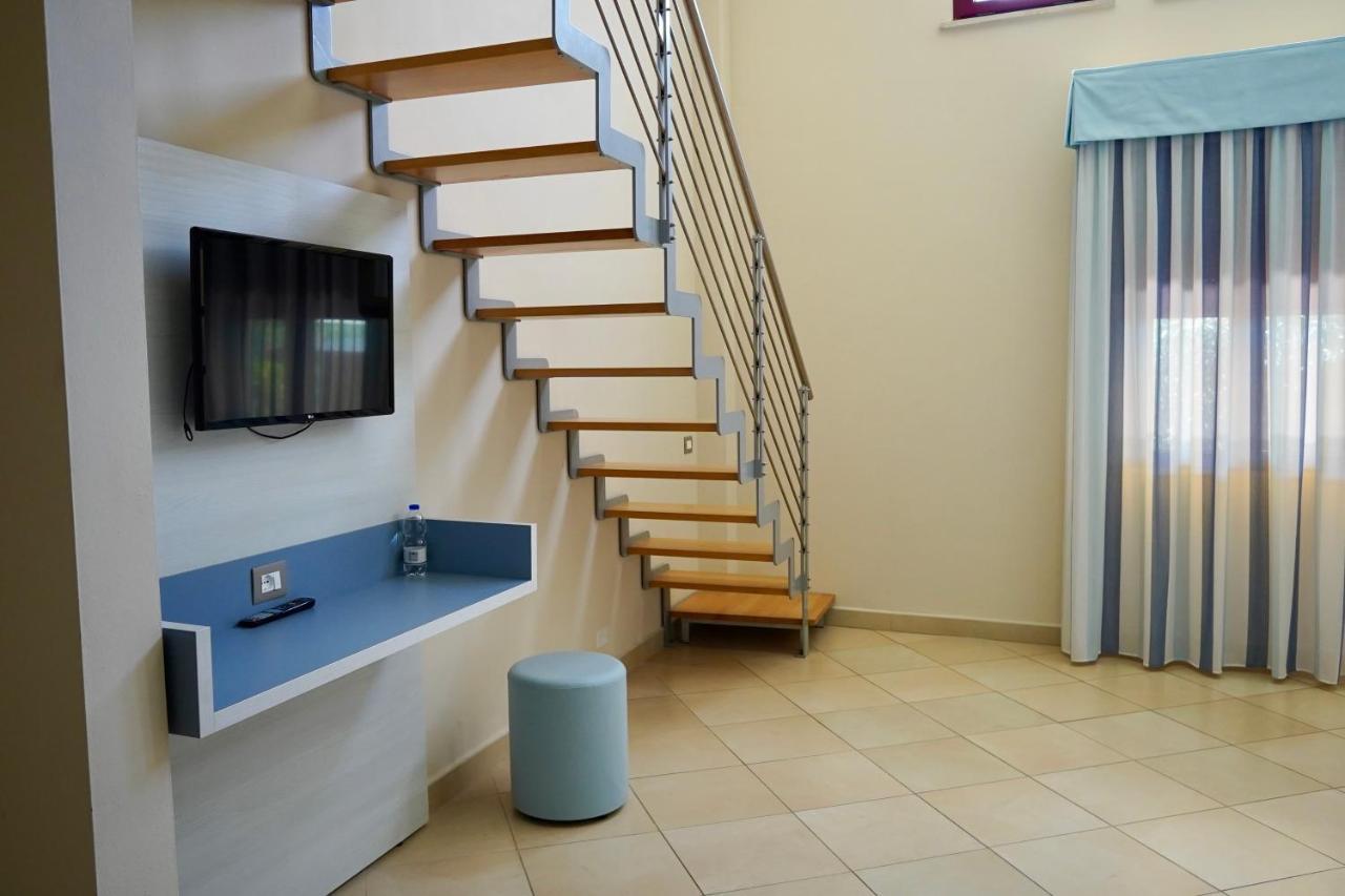 קלאמברונה Toscana Sport Resort מראה חיצוני תמונה