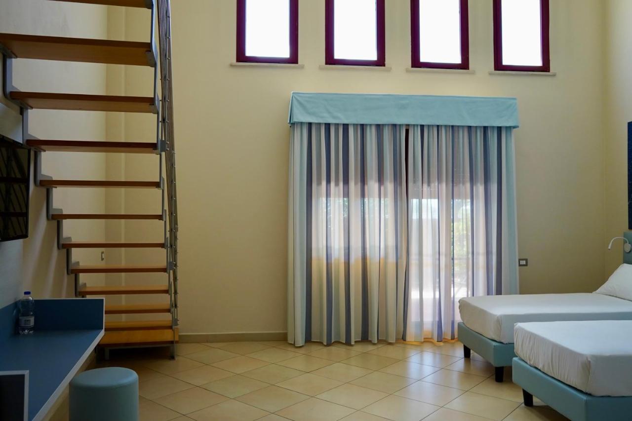 קלאמברונה Toscana Sport Resort מראה חיצוני תמונה