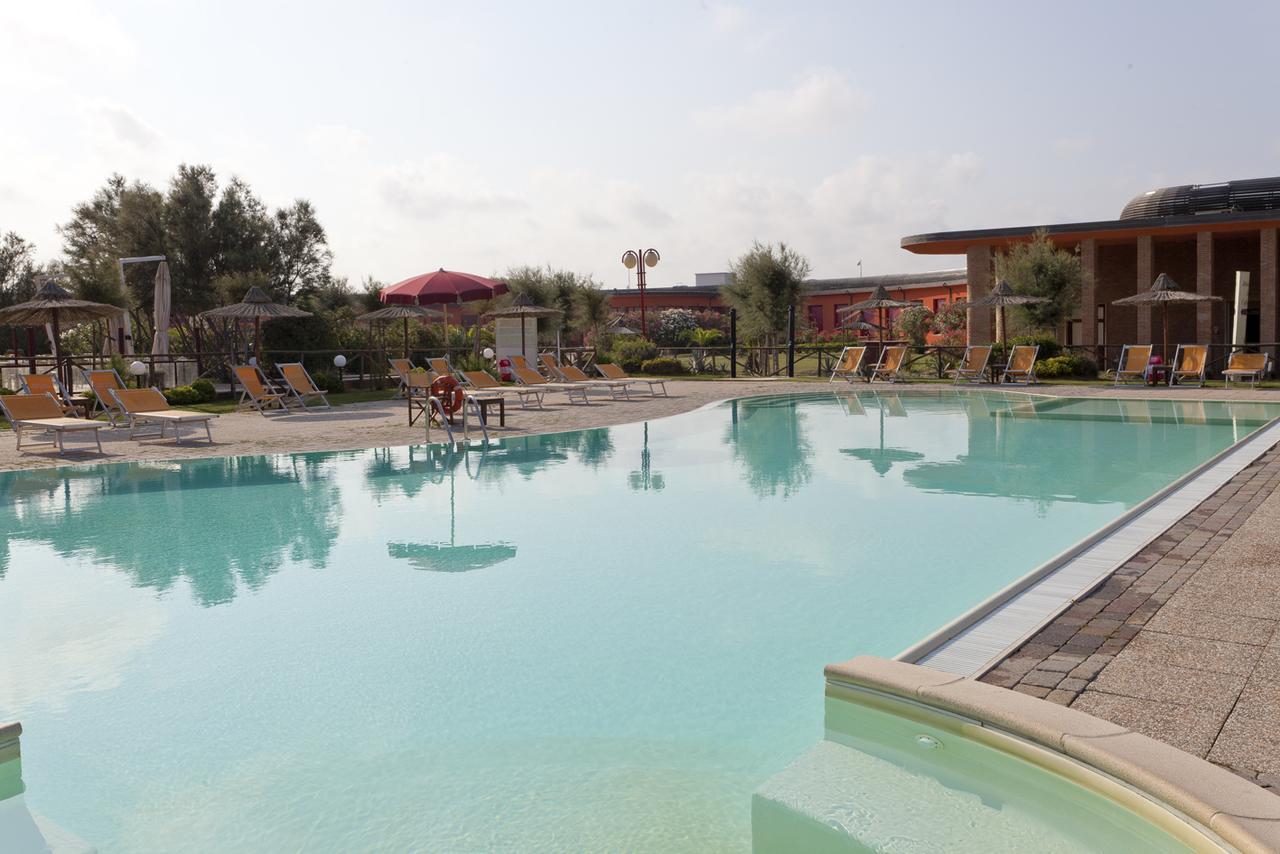 קלאמברונה Toscana Sport Resort מראה חיצוני תמונה